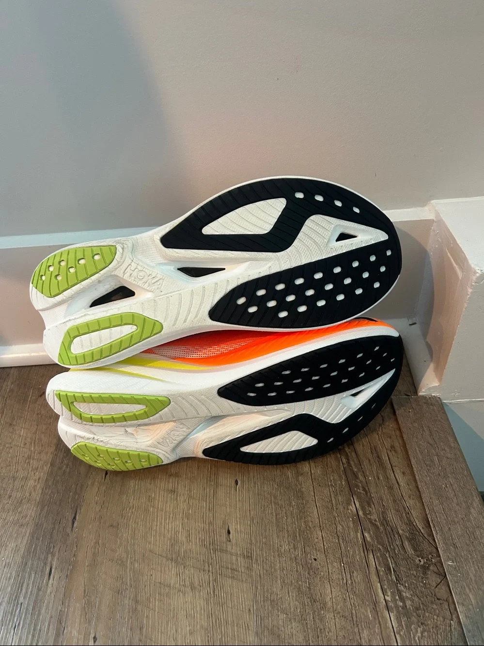 Hoka Mach X3 Sneakers
